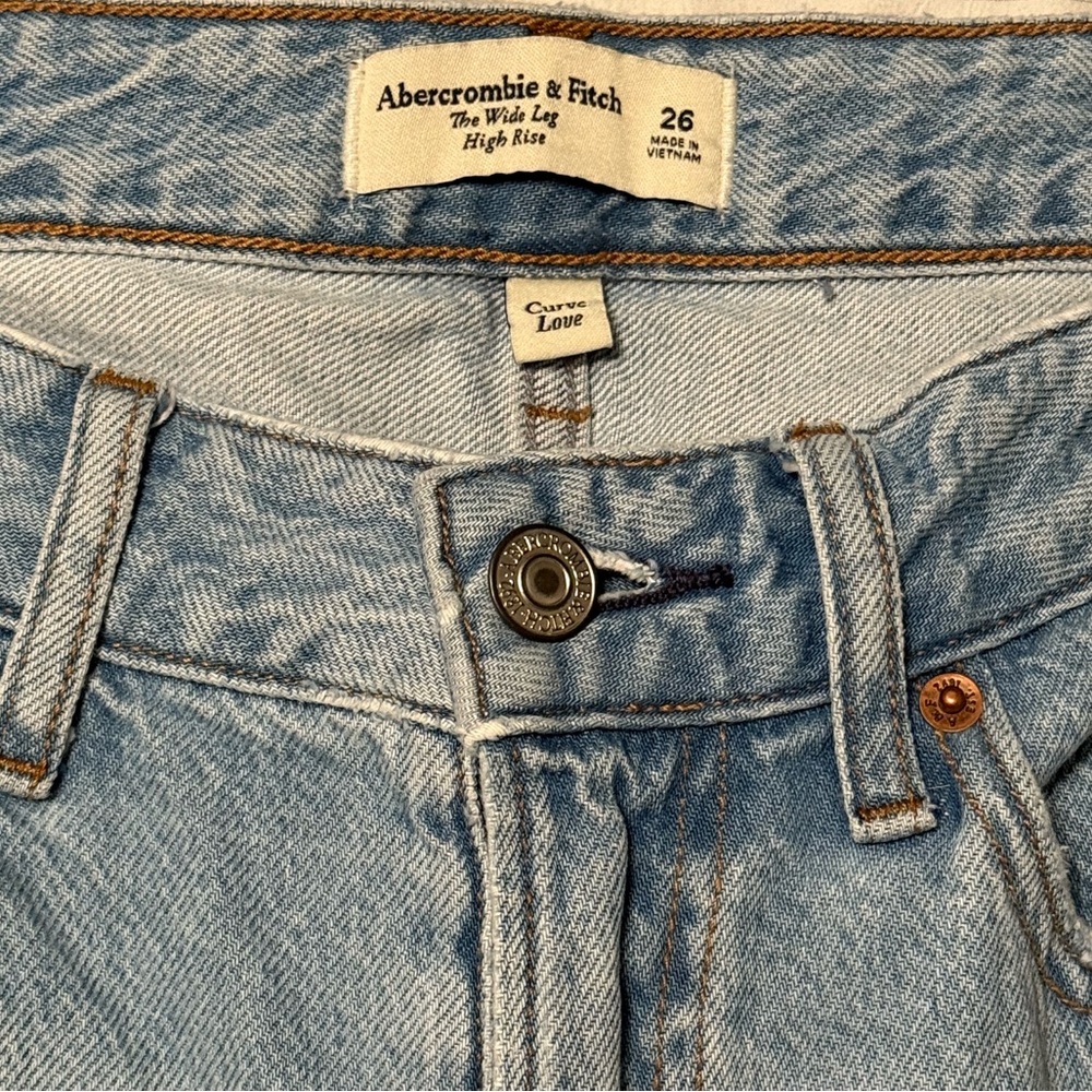 Abercrombie & Fitch Denim Curve Love High Rise Wide Leg Jean